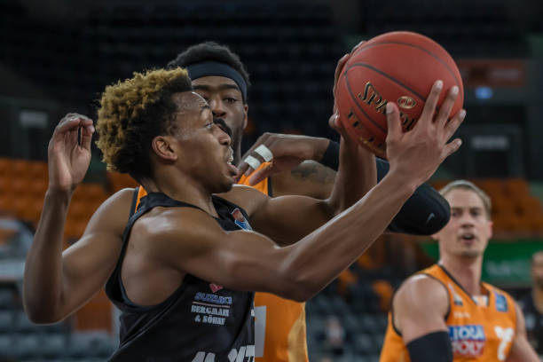 作为乌兹别 作为乌兹别